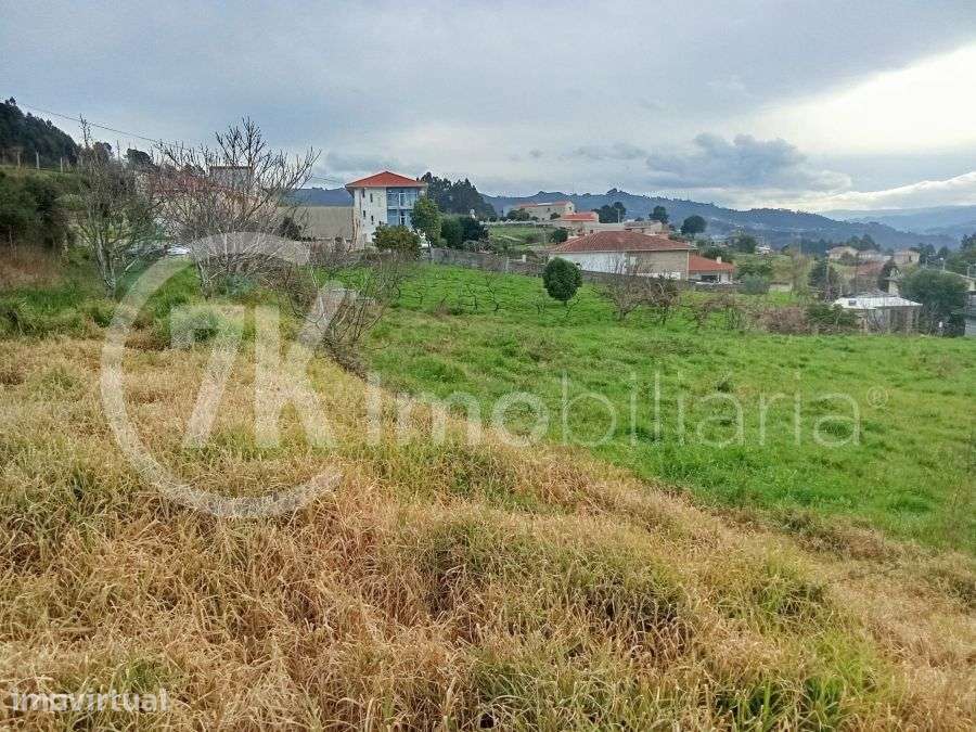 Terreno em São Lourenço do Douro - Marco de Canaveses - Grande imagem: 3/28