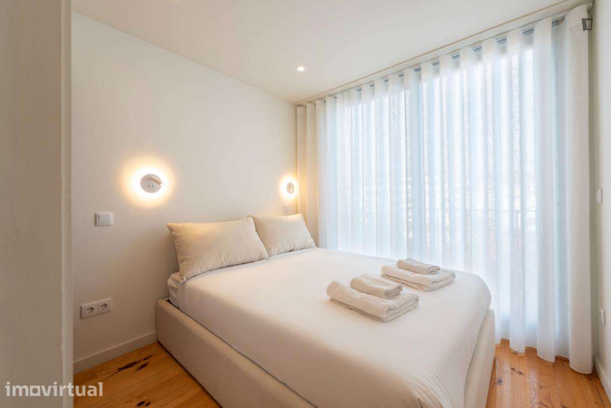 Apartamento com 2 quartos - localizado em Miragaia Porto - Grande imagem: 3/34