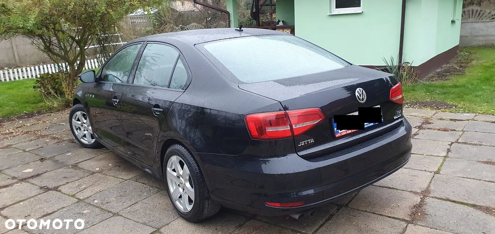 Volkswagen Jetta 2.0 TDI DPF BMT Comfortline - 4