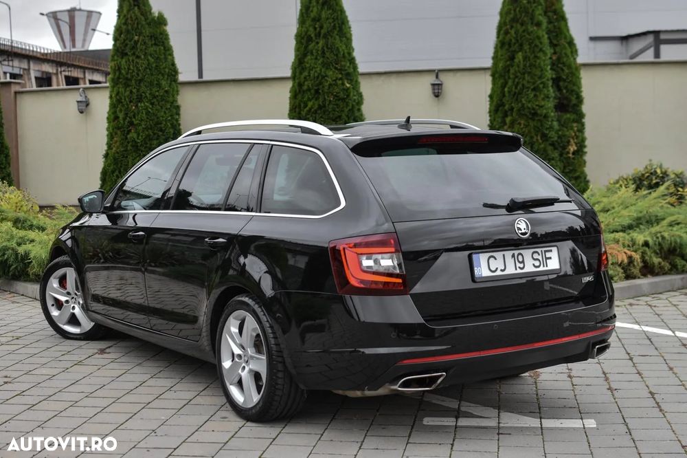 Skoda Octavia 2.0 TDI RS DSG - 15