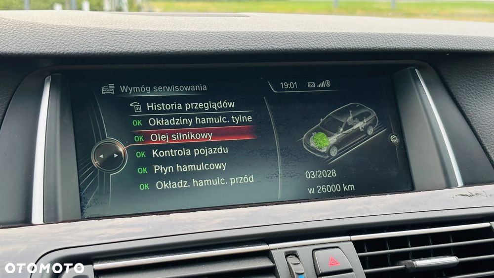 BMW Seria 5 525d xDrive Luxury Line - 12