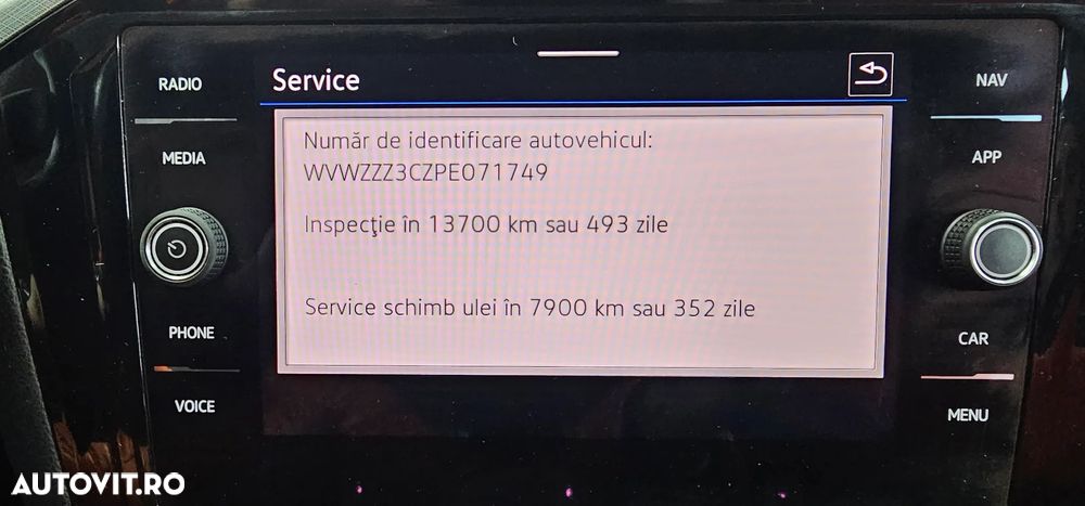 Volkswagen Passat 2.0 TDI SCR DSG Business - 16