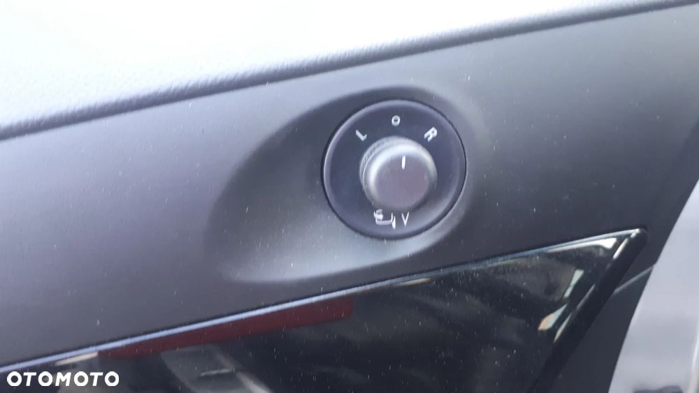 Chevrolet Orlando 2.0 TD LTZ - 25