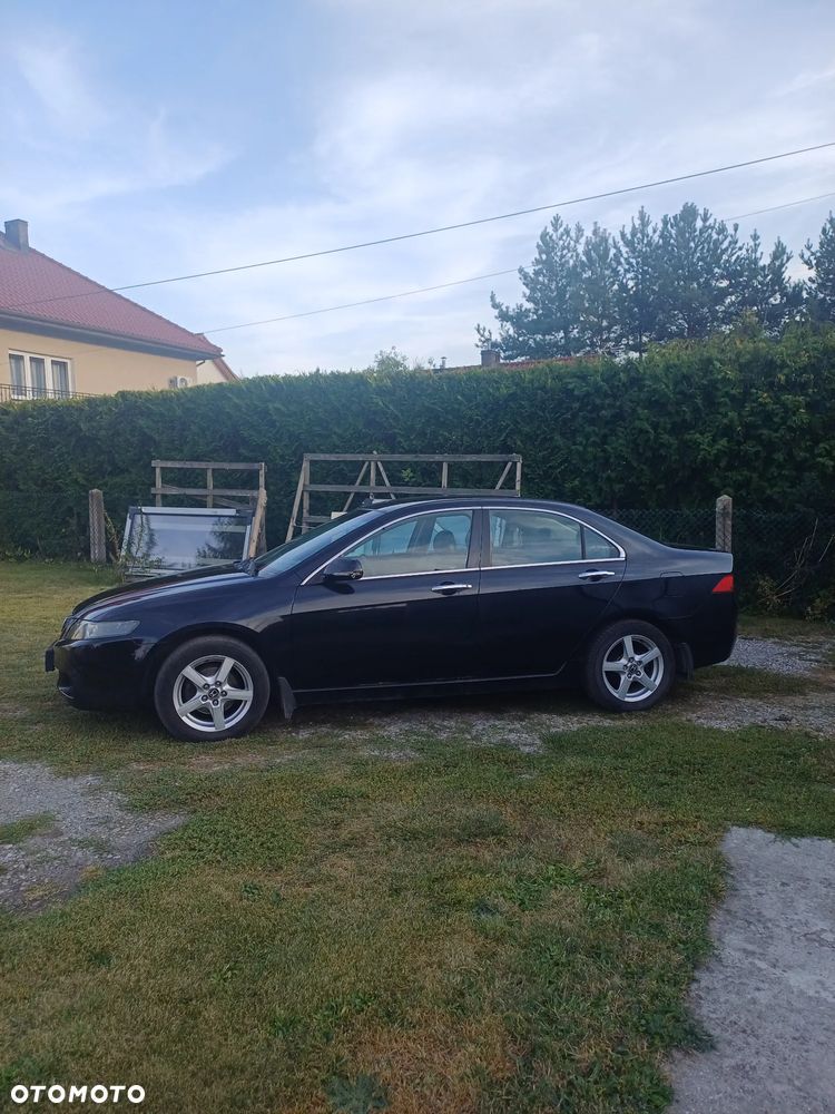 Honda Accord - 4