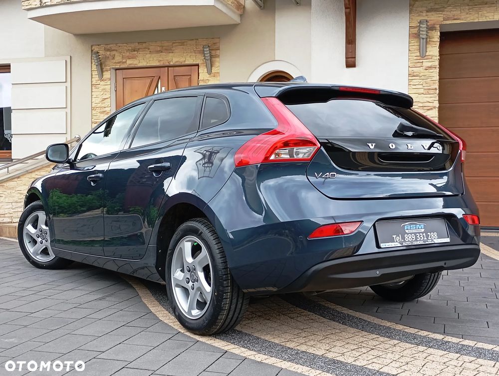 Volvo V40 T2 Drive-E Momentum - 4