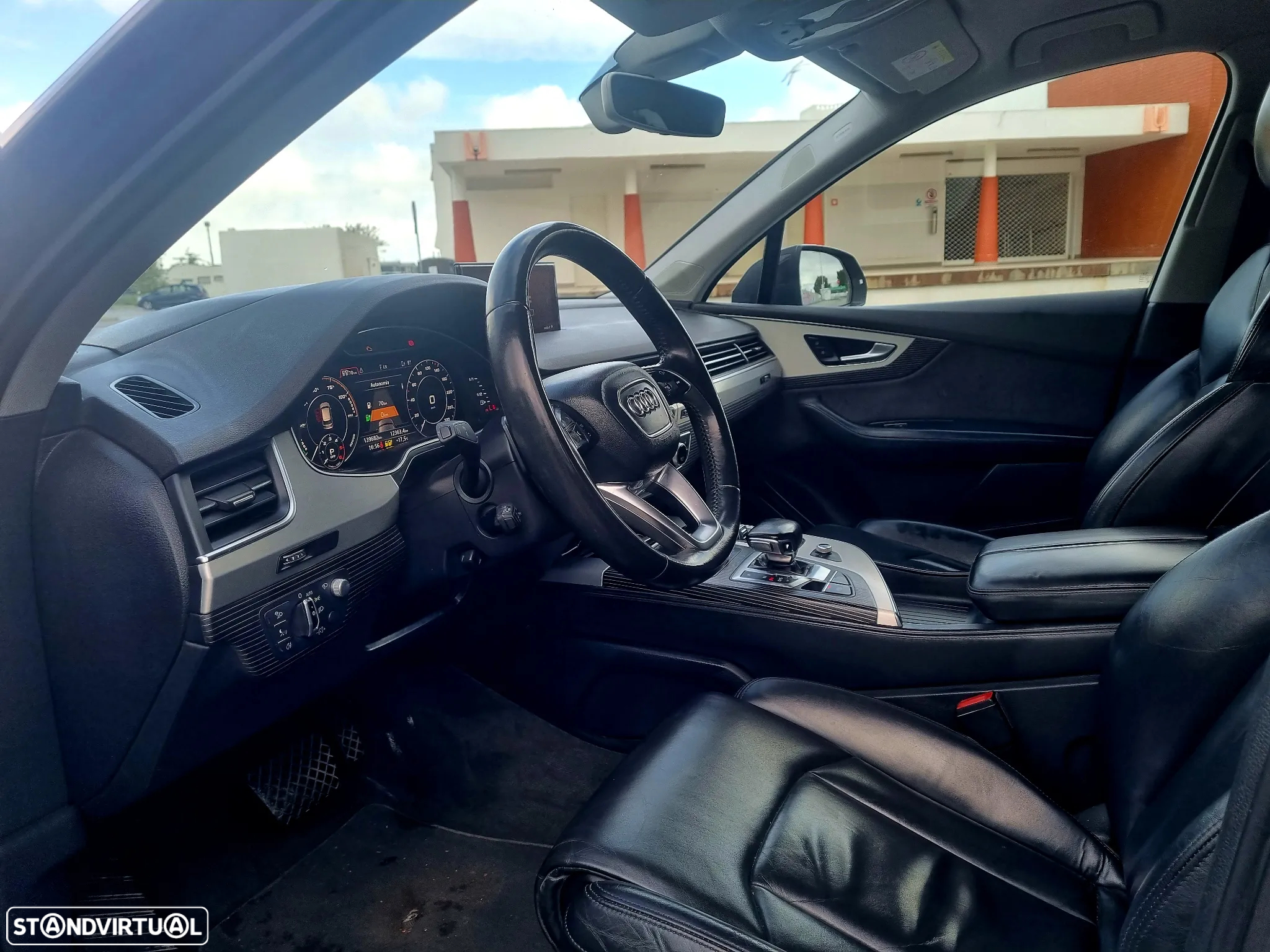 Audi Q7 - 12