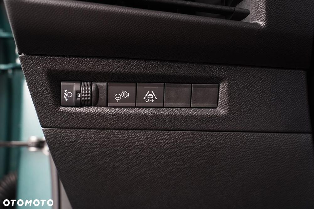 Opel Frontera 1.2 T mHEV GS eDTC6 - 13