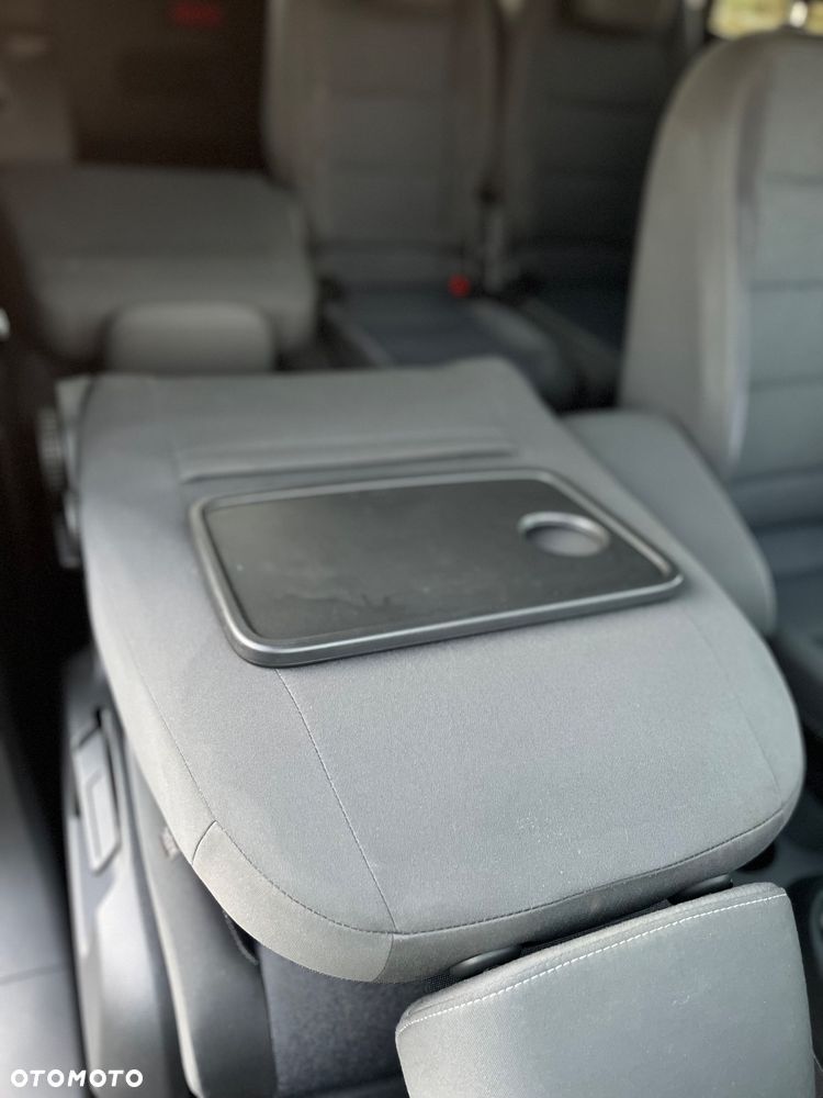 Volkswagen Touran 2.0 TDI DPF BlueMotion Technology DSG STYLE - 35