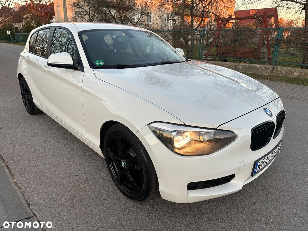 BMW Seria 1 116i - 5