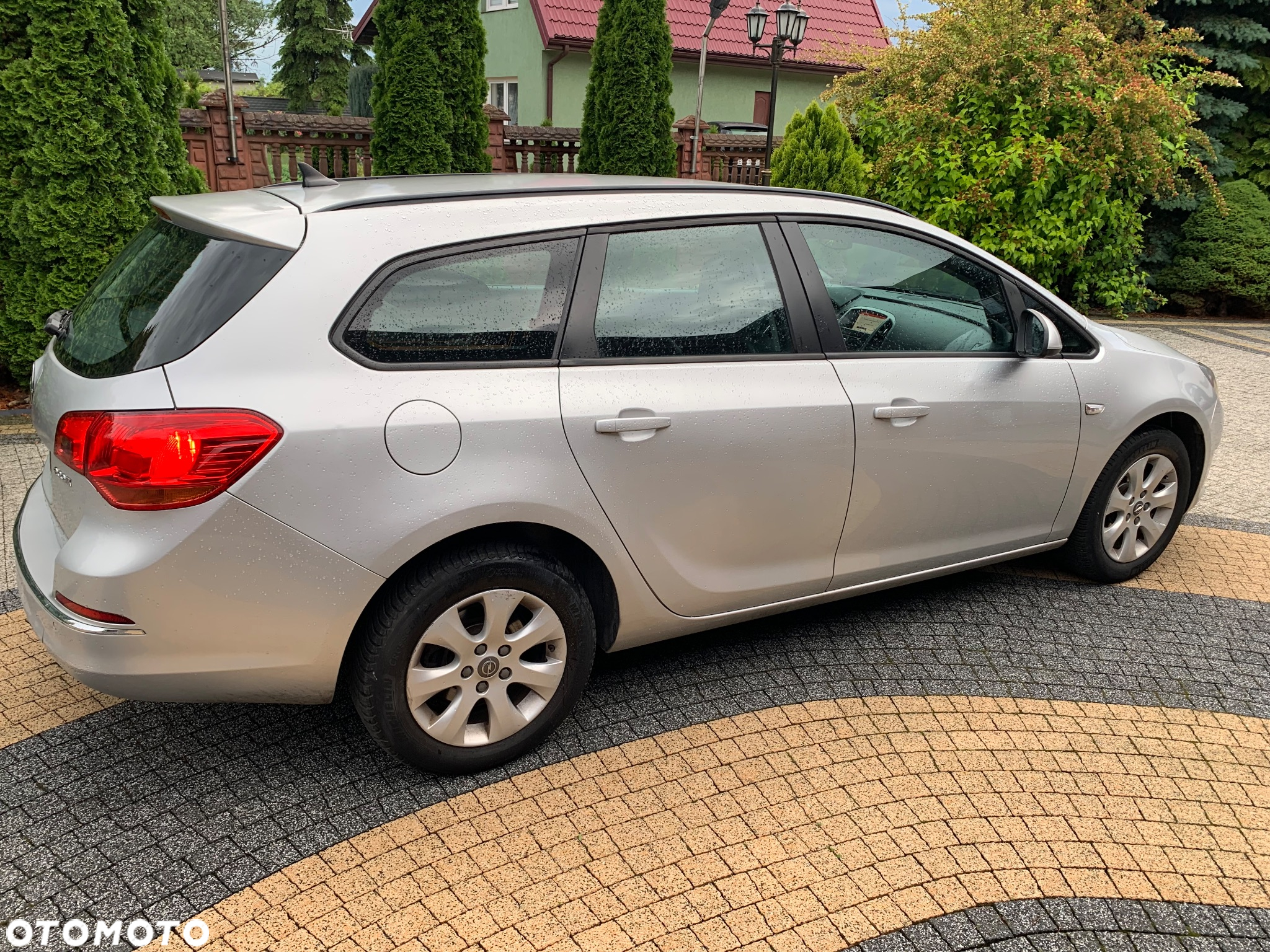 Opel Astra IV 1.6 CDTI Enjoy - 9