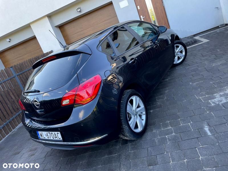 Opel Astra - 4