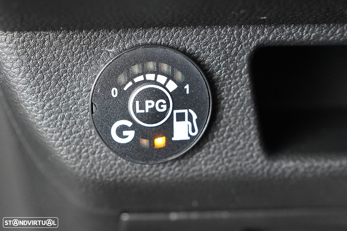 Renault Clio 1.0 TCe Techno Bi-Fuel - 21