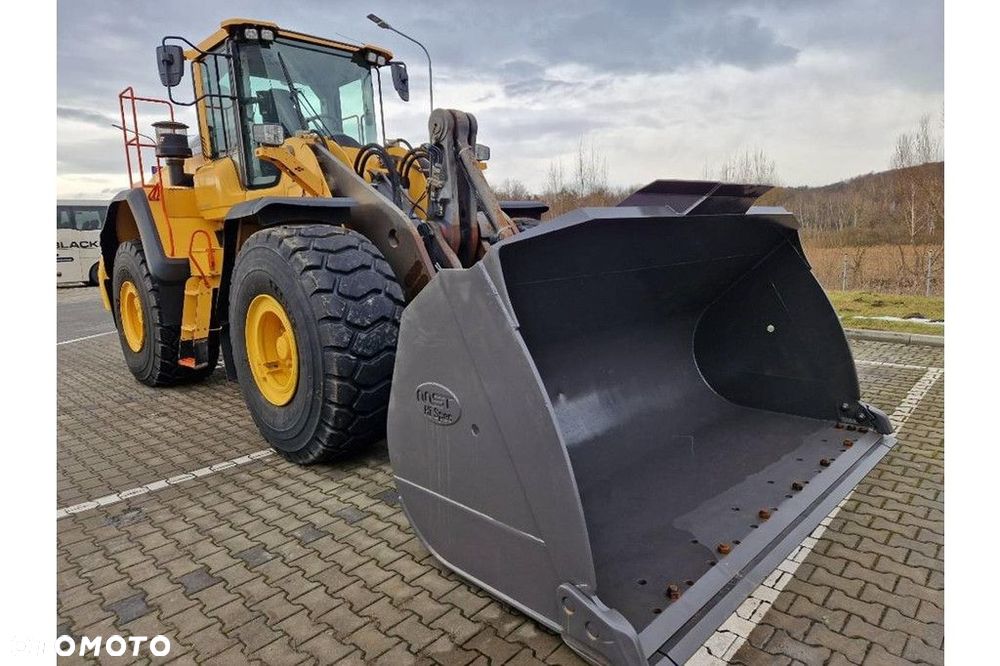 Volvo L 180 H - 2