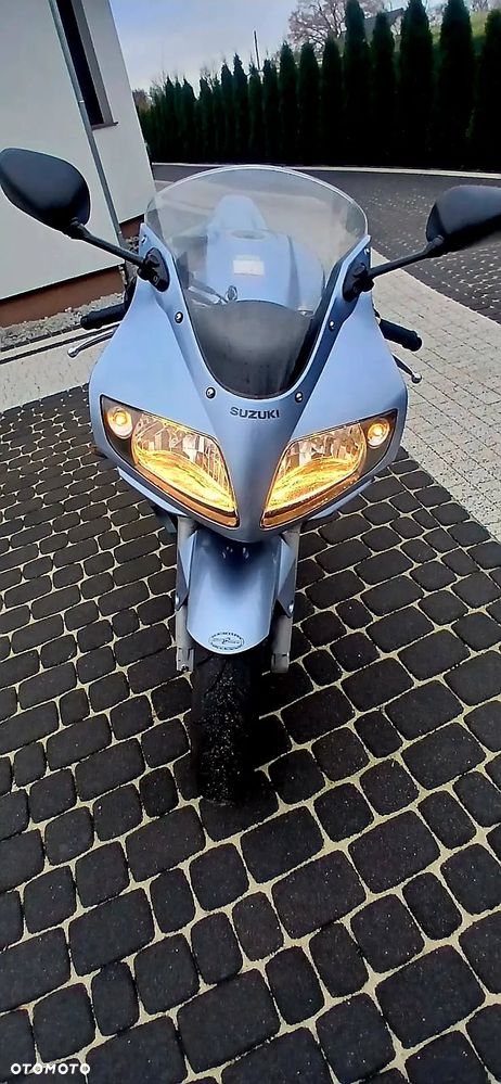 Suzuki SV - 4