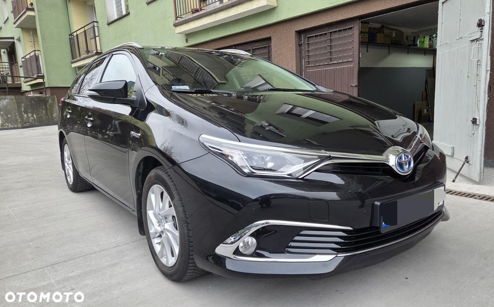Toyota Auris Hybrid 135 Prestige - 3