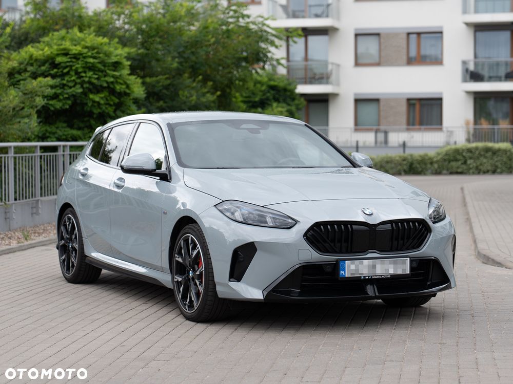 BMW Seria 1 120 mHEV - 1