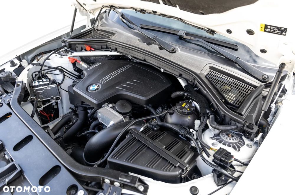 BMW X3 xDrive28i Sport-Aut M Sport - 12