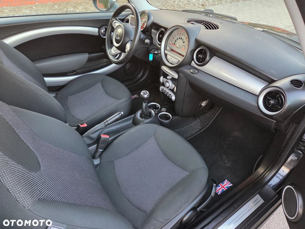 MINI Cooper - 7