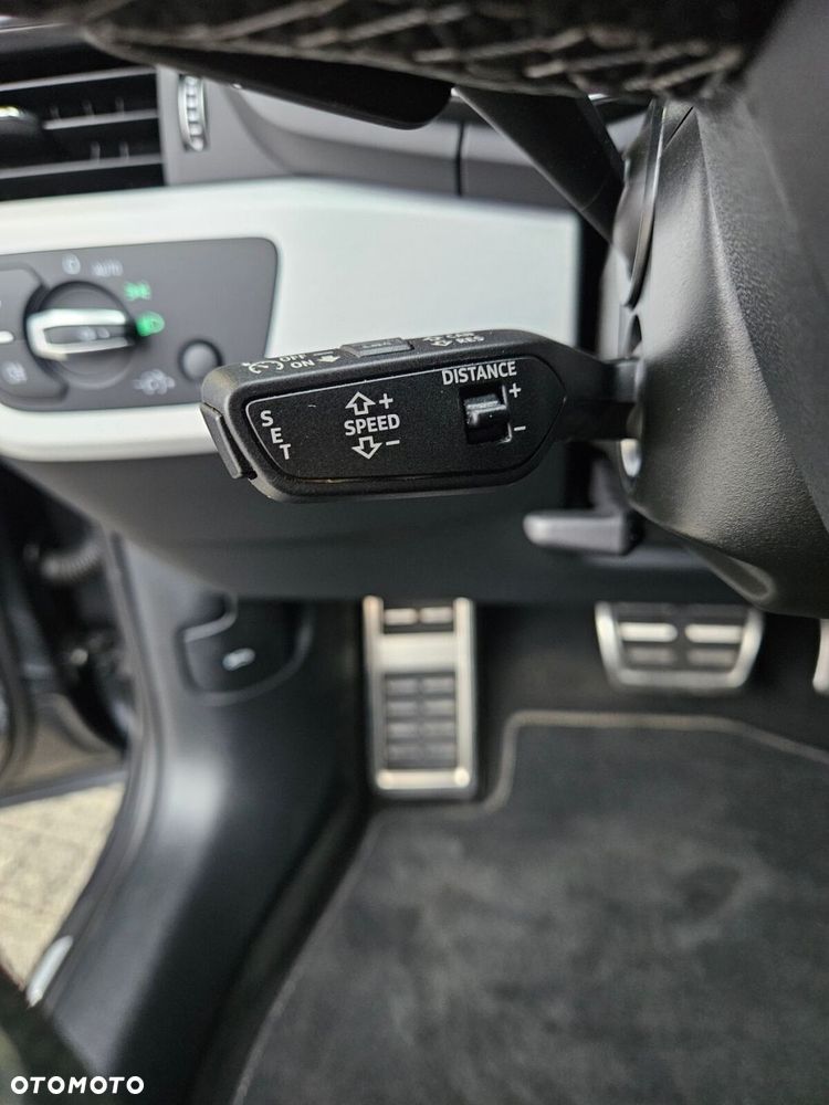 Audi A4 Avant 40 TFSI mHEV S Line S tronic - 16