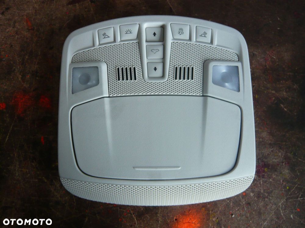oświetlenie lampka podsufitki ds73-f519a58 ford mondeo mk5 - 1