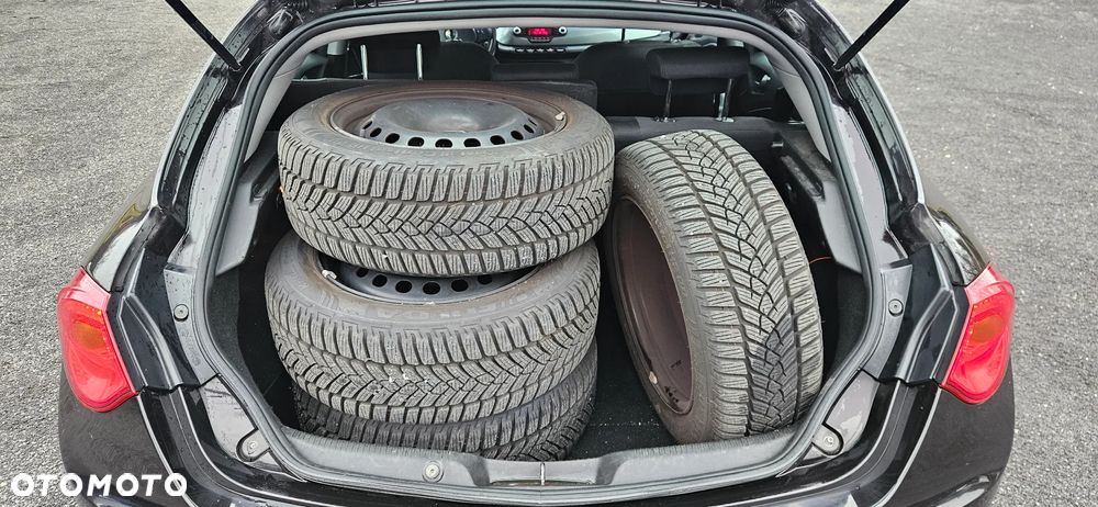 Alfa Romeo Giulietta 1.6 JTDM 16V - 11