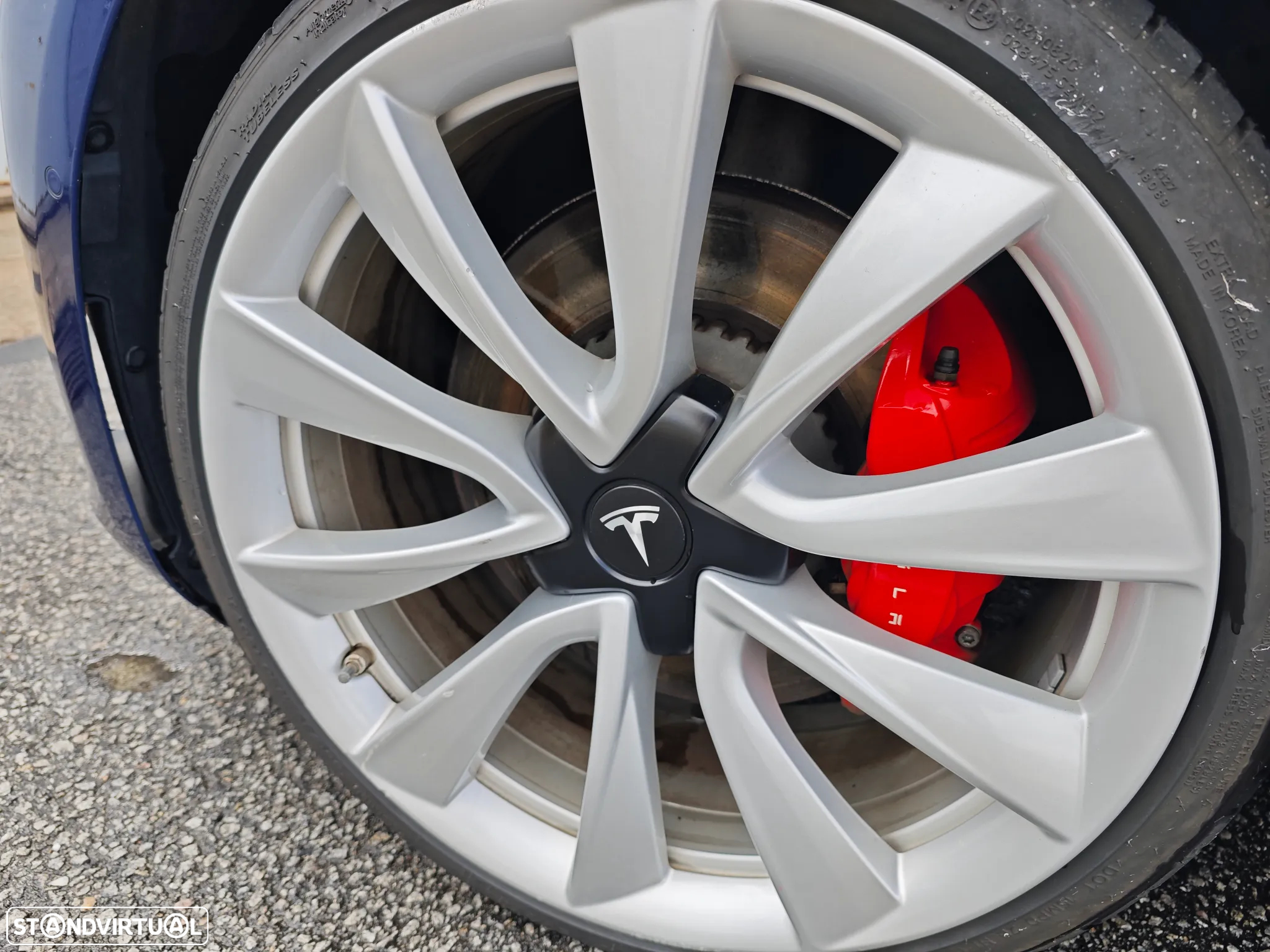 Tesla Model 3 Long Range AWD Dual Motor Performance - 16