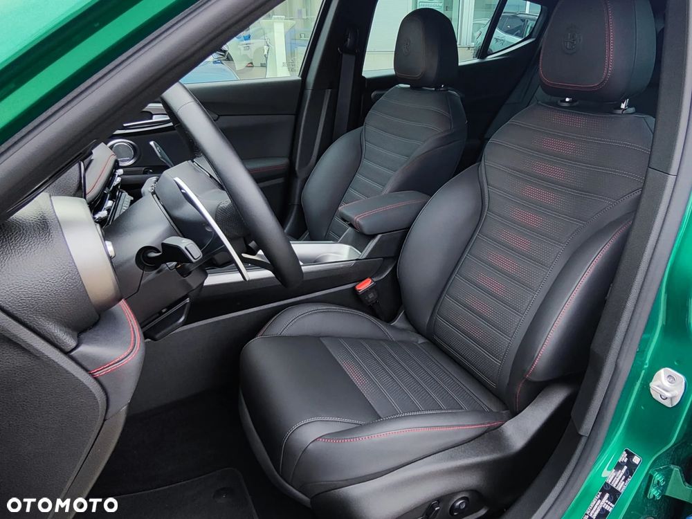 Alfa Romeo Tonale 1.5 T4 GSE mHEV Tributo Italiano DCT - 11