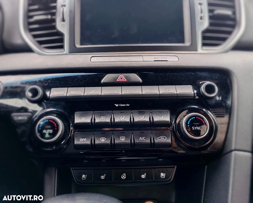 Kia Sportage 1.6 T-GDI 7DCT 4x4 GT Line - 9