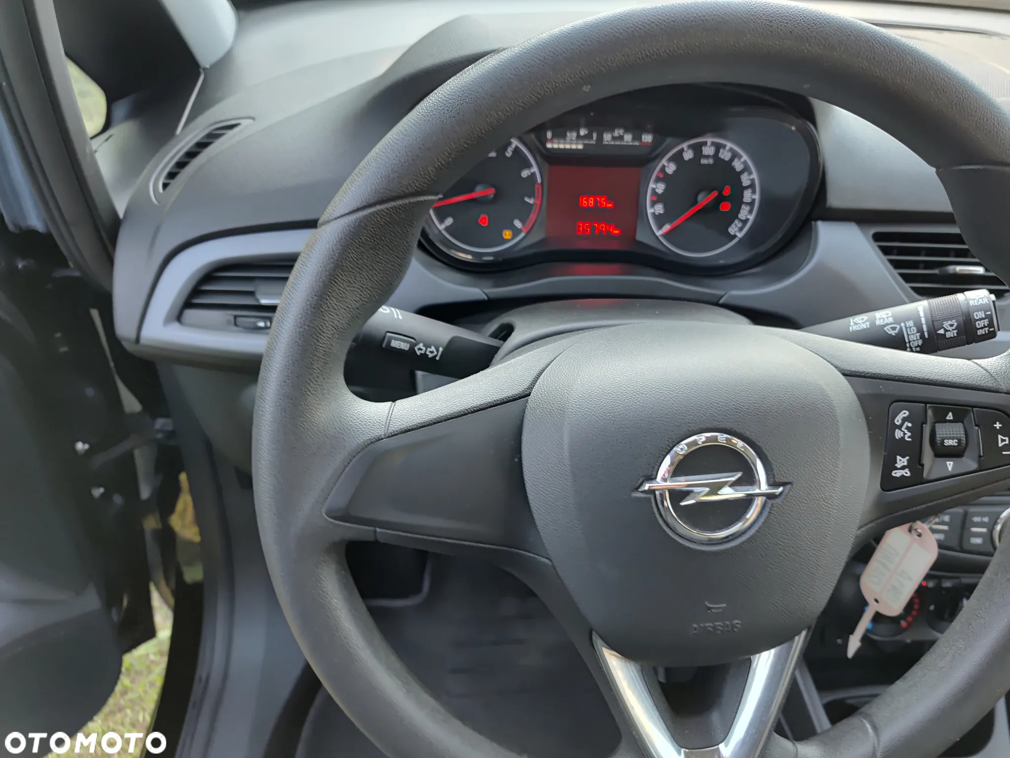 Opel Corsa 1.2 120 Jahre - 13