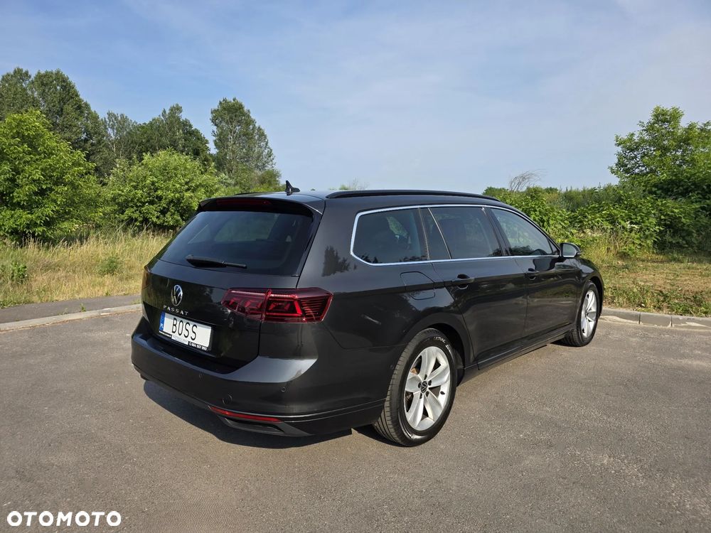 Volkswagen Passat - 3