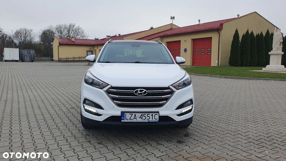 Hyundai Tucson blue 1.7 CRDi 2WD Advantage - 8