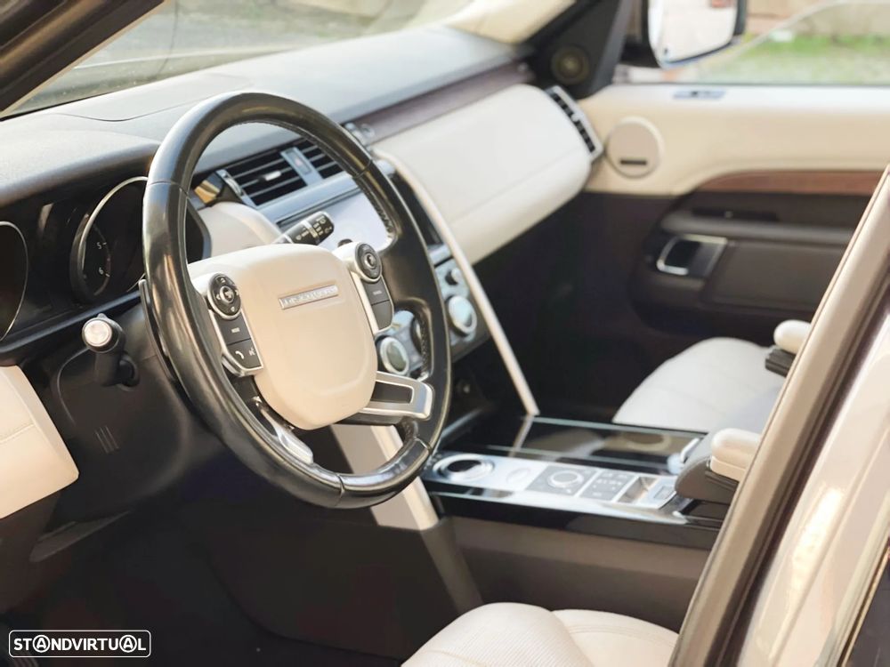 Land Rover Discovery 3.0 TD6 HSE Auto - 7