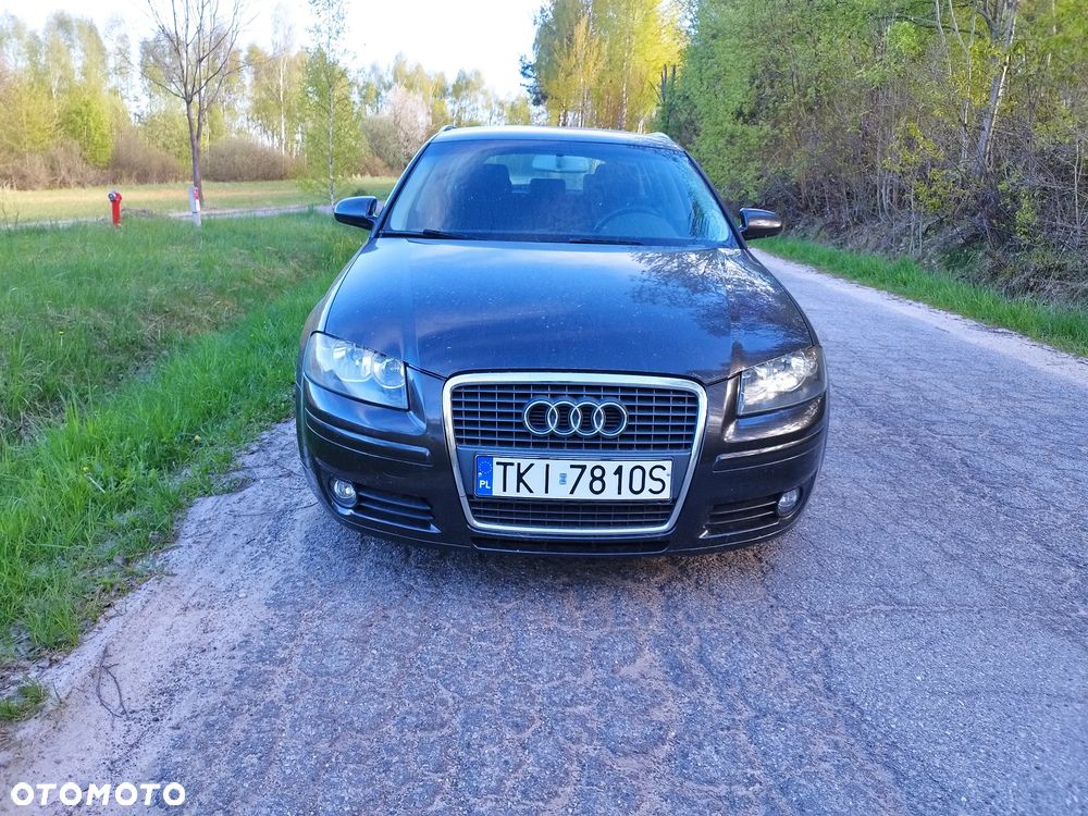 Audi A3 Sportback 2.0 TDI Ambiente - 2