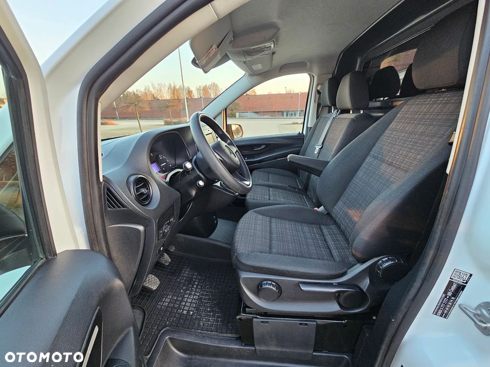 Mercedes-Benz Vito - 19