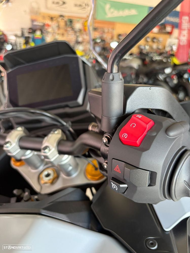 Suzuki GSX 1000 GX MY26 - 8