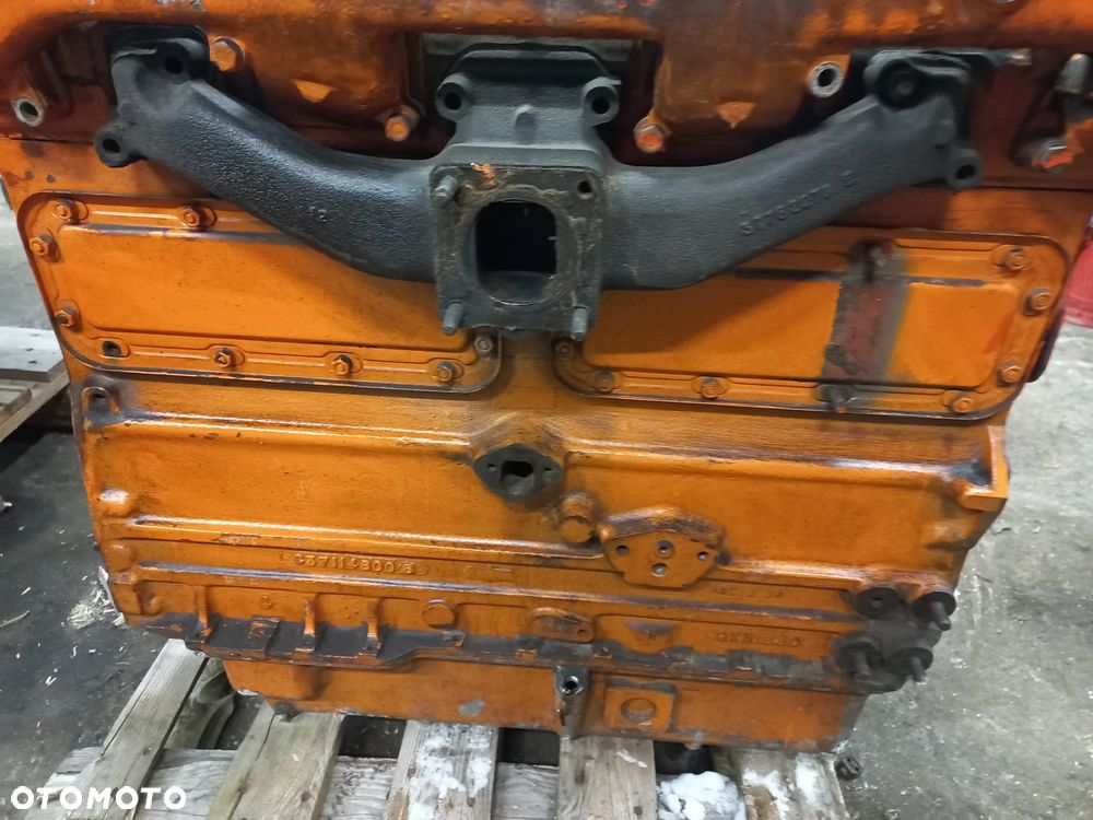Silnik PERKINS 6 A6.354.4 Massey 2620,2630,2640,2680,2720 . C37114800/6,2625,2645,2685,2725,blok,wał,głowica,tłok,korbowód.koło rozrządu.miska,wtrysk,pompa olejowa. - 7