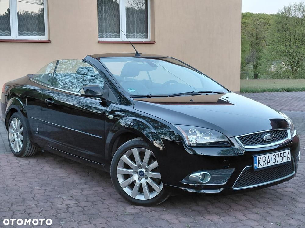 Ford Focus 2.0 16V Titanium - 20