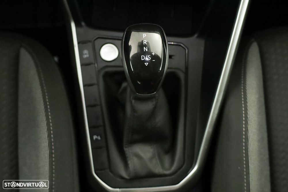 VW Taigo 1.0 TSI Urban DSG - 13