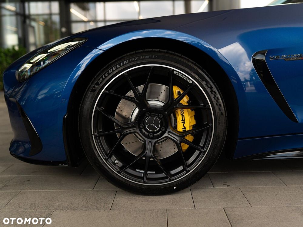 Mercedes-Benz AMG GT - 10