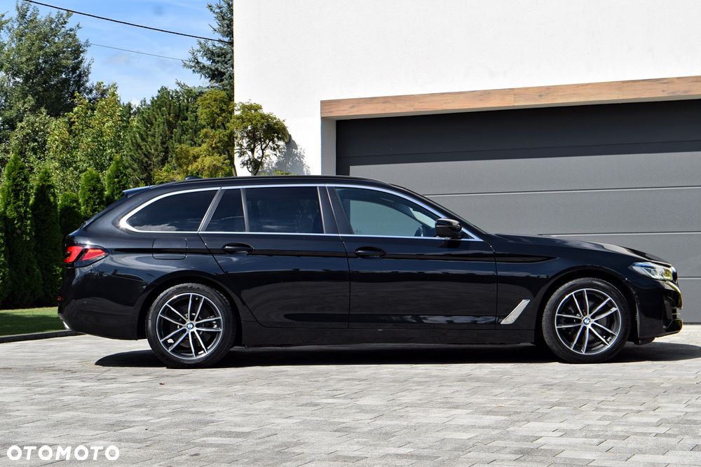 BMW Seria 5 520d Touring M Sport Edition - 5