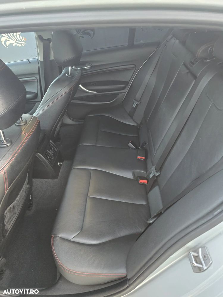 BMW Seria 1 120d Sport Line - 13