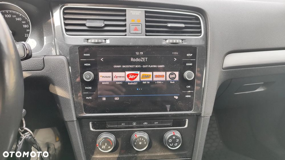 Volkswagen Golf 1.6 TDI BMT Comfortline - 15