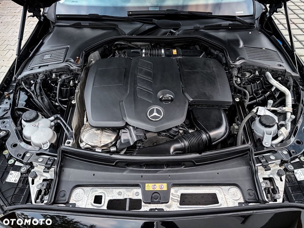 Mercedes-Benz Klasa C 200 d 9G-TRONIC Avantgarde - 38
