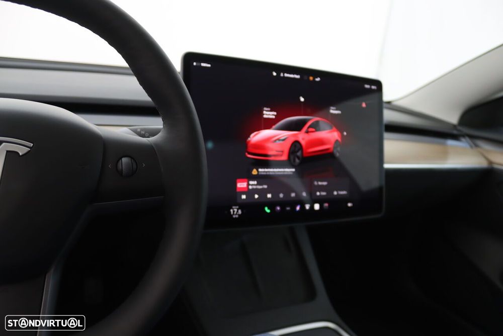 Tesla Model 3 Standard Range Plus RWD - 11