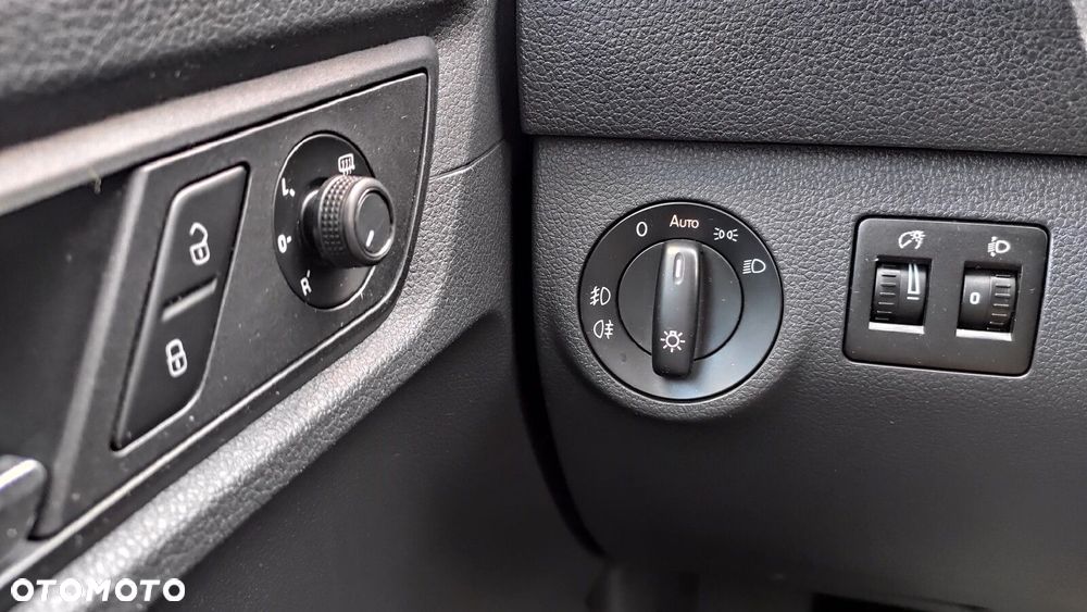 Volkswagen Caddy - 36