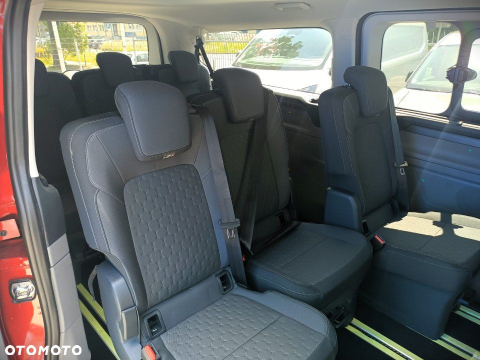 Ford Tourneo Custom - 7