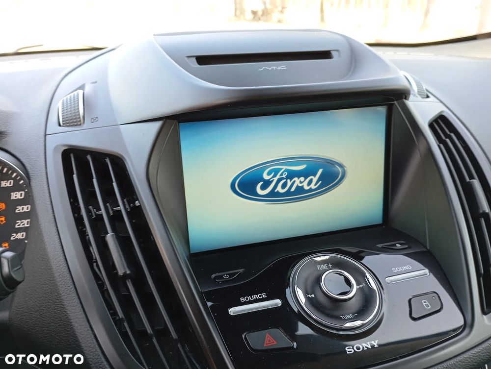 Ford Kuga ver-2-0-tdci-awd-titanium - 34