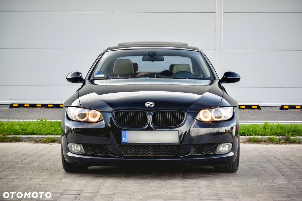 BMW 3 Series 2007 photo 2