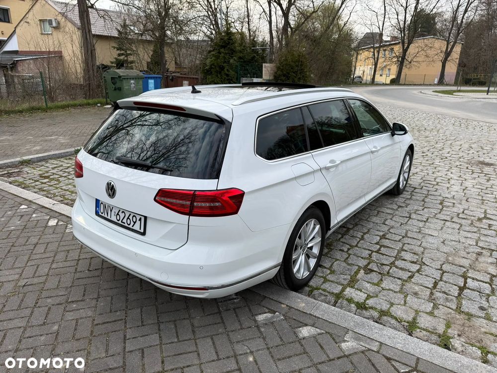 Volkswagen Passat - 10
