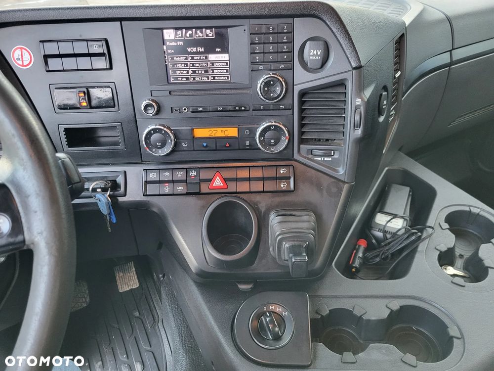 Mercedes-Benz Arocs 1851 4x4 HDS Wywrotka spr z Niemiec - 9